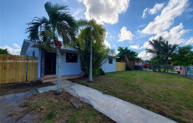 11410 SW 193 ST