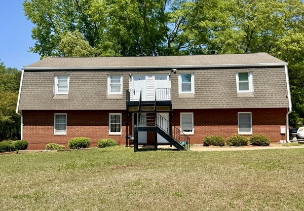 117 APPLETON BLVD
