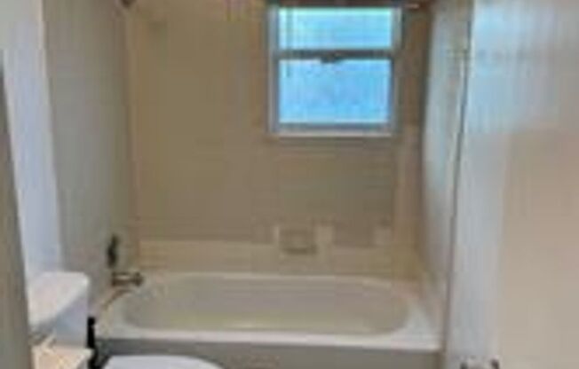 Sanford 2 Bedroom Duplex Apartment for Rent