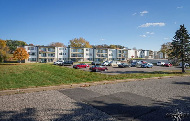 3 beds, 2 baths, 1,209 sqft, $1,295, Unit 2215-228