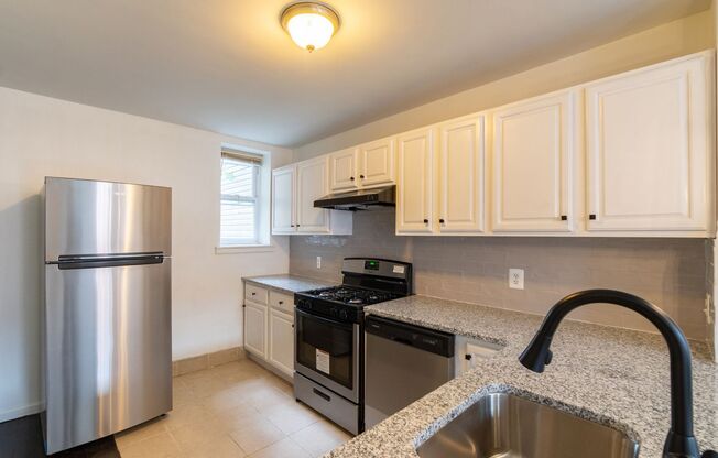305 N 41st St