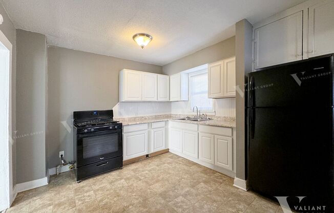 2 beds, 1 bath, $995