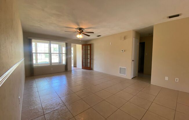 3 beds, 2 baths, $2,250