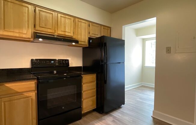 2 beds, 2 baths, 1,000 sqft, $1,875, Unit 14207 #201