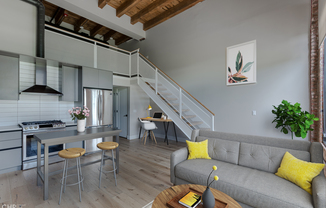 729 N Sangamon St 307