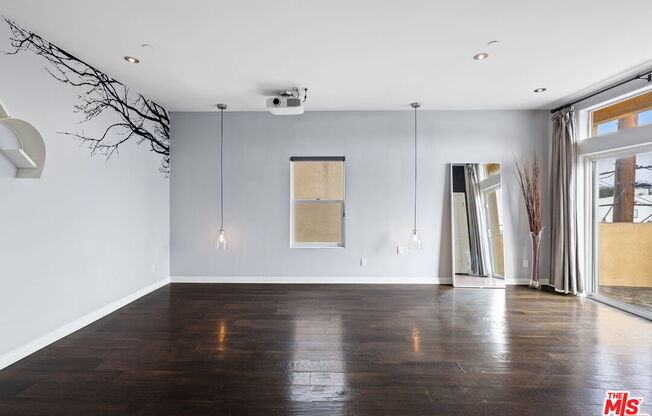 4612 Vista del Monte Ave Apt 7