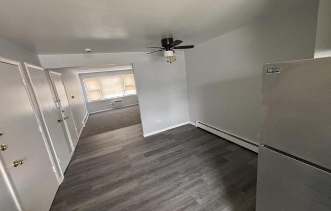 1371 RIV DR