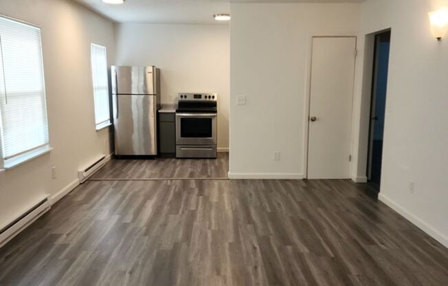 Sunset Blvd 7 Unit