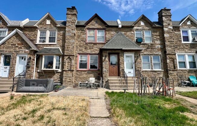 3333 CHIPPENDALE ST