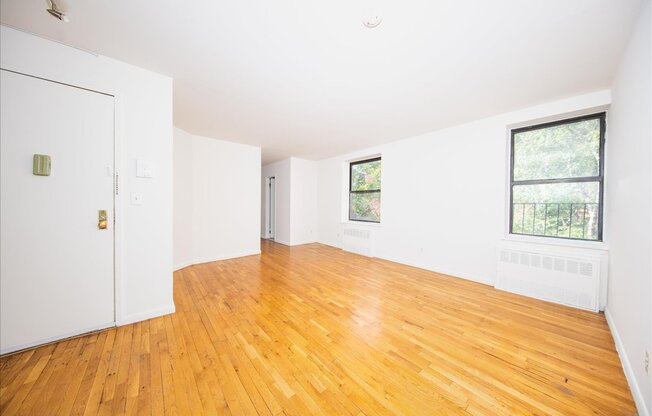 104 ADELPHI ST
