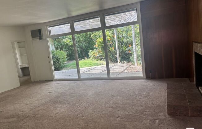 645 Walther Way