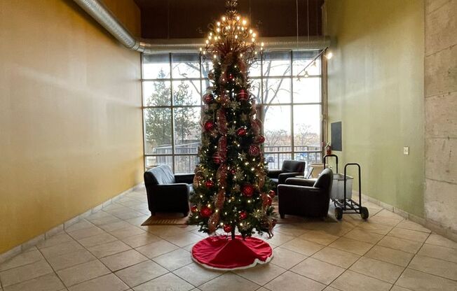 COMING SOON! Stunning 2-Bed, 2-Bath Condo for Rent – Prime Downtown Location!