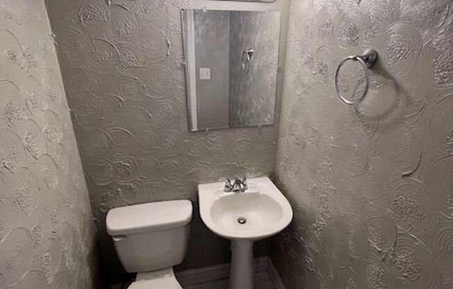 Kensington Court 6469