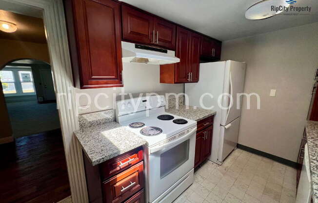 426 ALT DIVISION ST