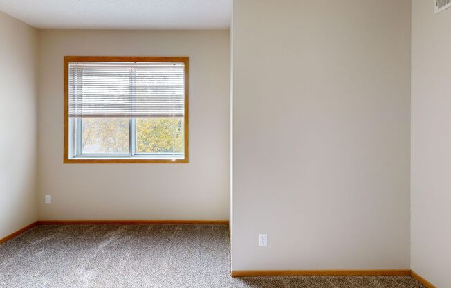 2 beds, 1 bath, 1,088 sqft, $1,195, Unit 2801-171