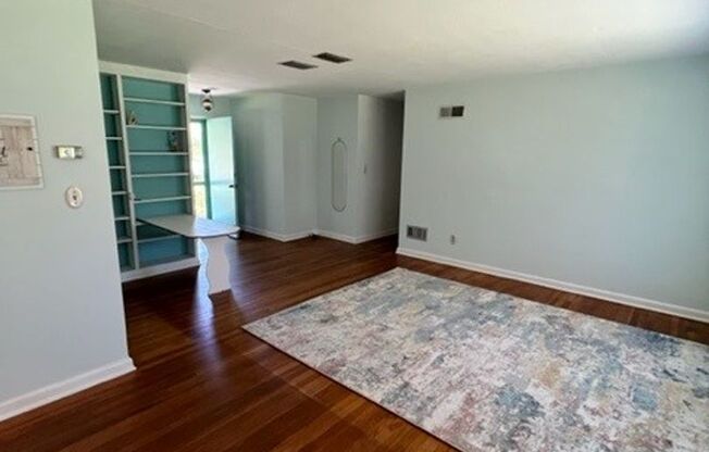 Nice 3 bedroom 2 bath in the heart of NW Gainesville