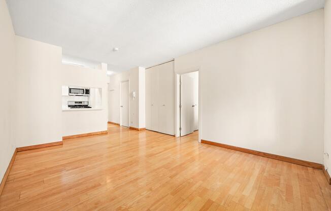 1 bed, 1 bath, 542 sqft, $3,500, Unit 12D