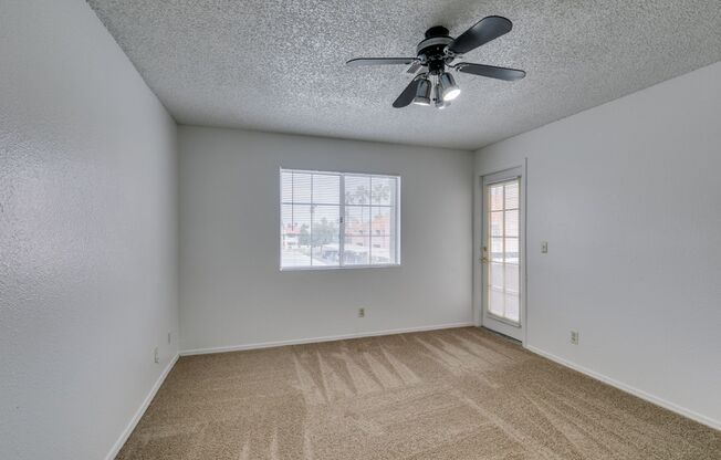 **MOVE IN SPECIAL!! ONE MONTH FREE W/ 14 MONTH LEASE!!**