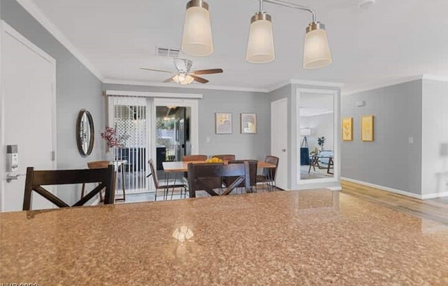 440 SCENIC DR