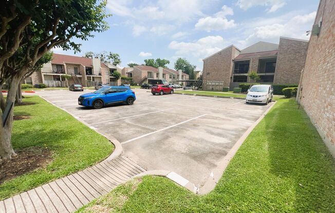 8100 Cambridge St Apt 75 **Ask about our NO CASH DEPOSIT option!**