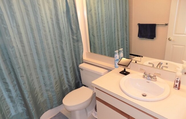 2 beds, 2 baths, 1,180 sqft, $3,200, Unit 13K