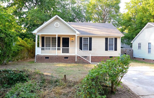 Cozy Ranch Style Home In Downtown Raleigh!