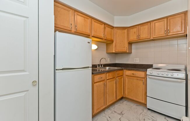 1022-24 W CATALPA AVE