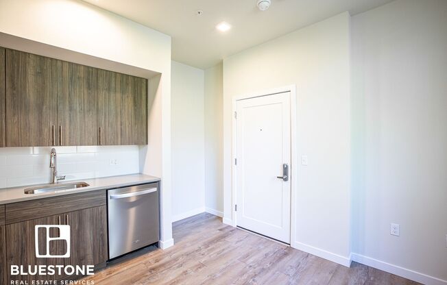 1 bed, 1 bath, 372 sqft, $1,425, Unit 505