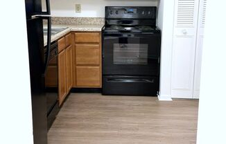 2 beds, 1 bath, 1,050 sqft, $1,295, Unit 166