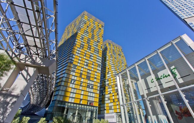 1 bed, 1 bath, $2,850