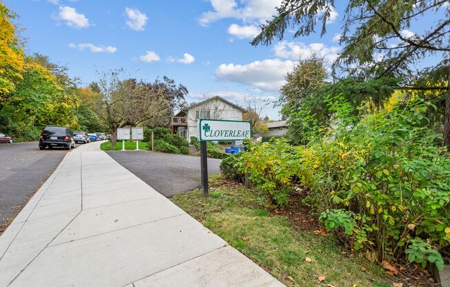 CloverLeaf Apt