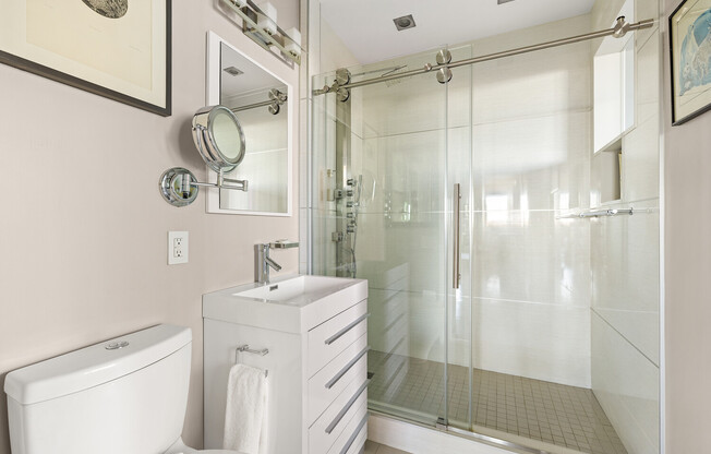 4 beds, 4 baths, 2,512 sqft, $21,000, Unit 16M