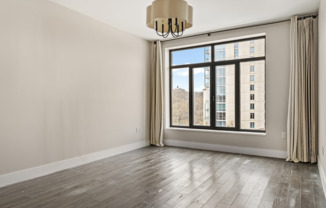 10 LENOX AVE
