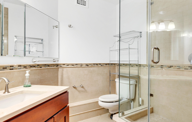 1 bed, 2 baths, $7,500, Unit 23B