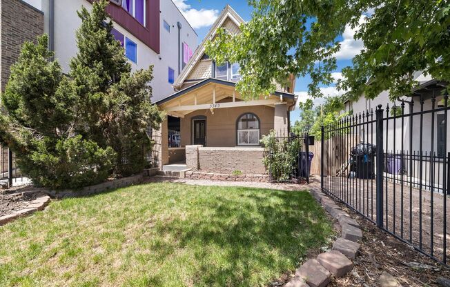 Awesome 3 bedroom, 2 bath home!