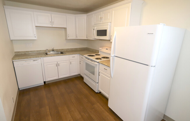 1 bed, 1 bath, 660 sqft, $1,430, Unit 1358