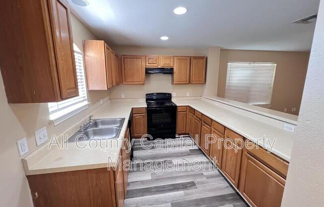 10523 HUNTERS POND