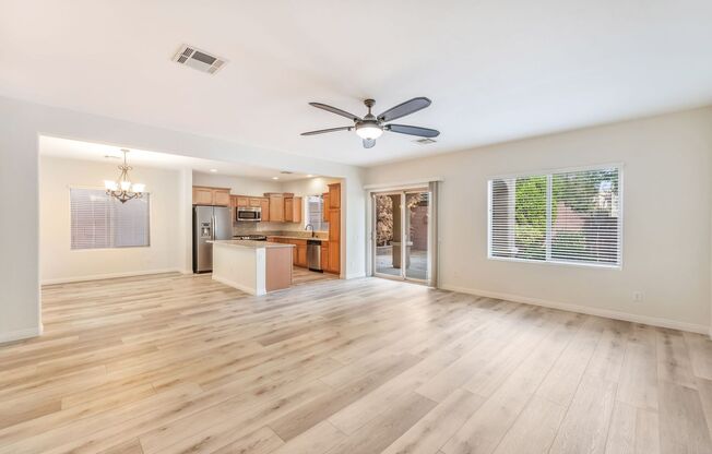 Stunning open-concept 3bd/3ba home located in the highly desirable Providence master-planned community!