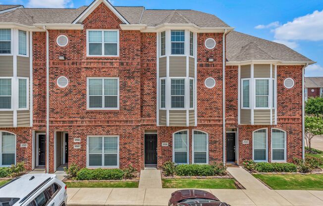 1 bed, 1 bath, $1,200, Unit # 1806