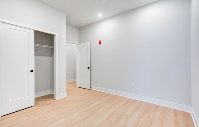 1 bed, 1 bath, 730 sqft, $1,600, Unit 208
