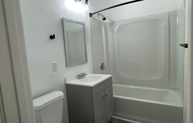 7th Street Apartments