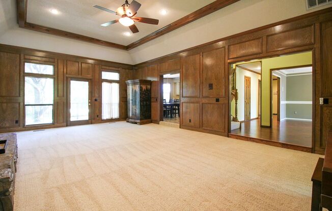 Space Galore In This Jenks South East Home!