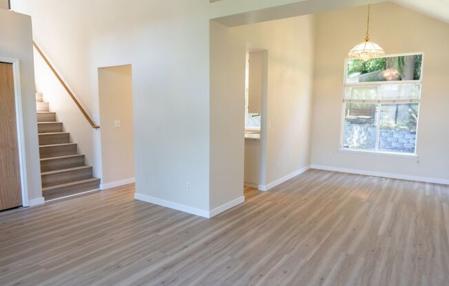 4Bd/3.5Ba Mill Creek House