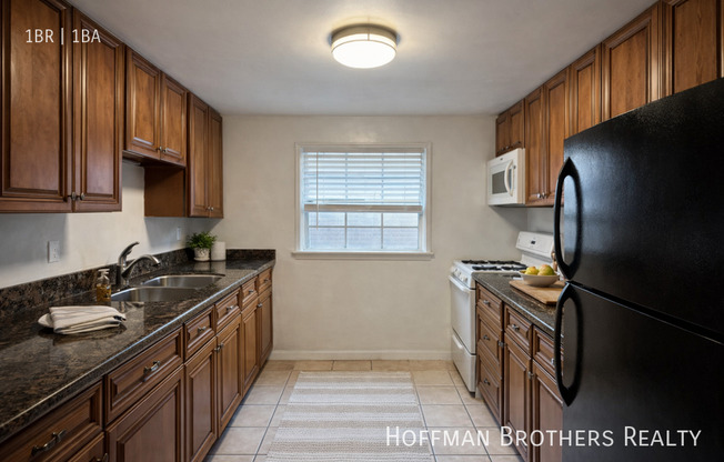 410 S SIERRA MADRE BLVD