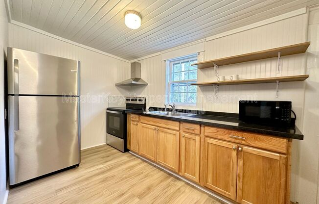 302 Raynor Street Unit B