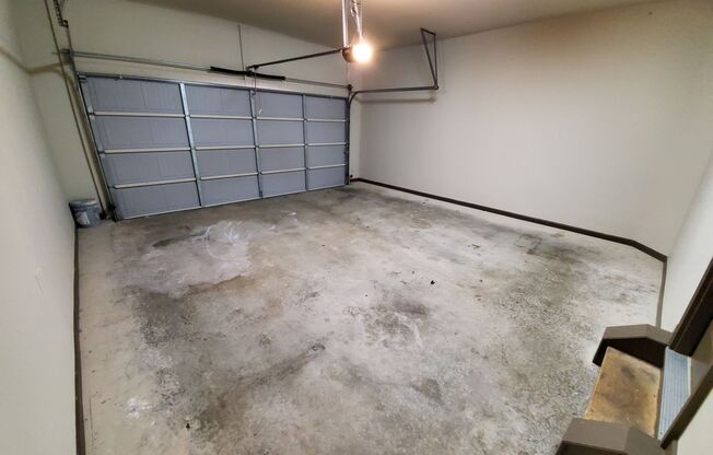 Spacious 4 bed 2.5 bath in Ivy Ridge at Mill Creek!