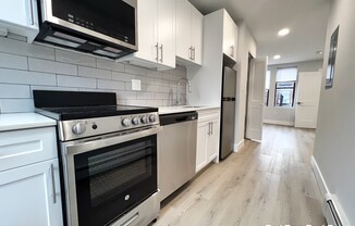 44 Joy St