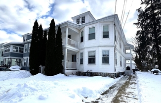 52 LINCOLN ST