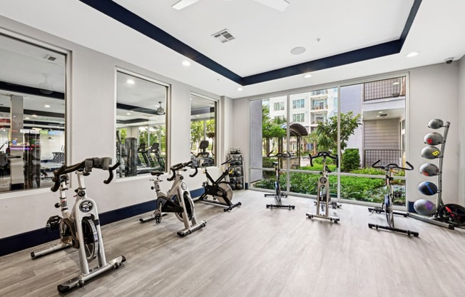 Dedicated spin cycle studio with top-of-the-line bikes at Harlow River Oaks apartments in Houston, TX