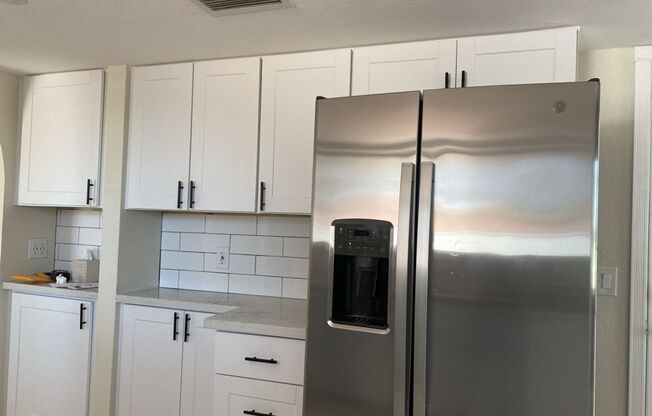 SUPER CUTE 2bed/2bath in Apache Junction!